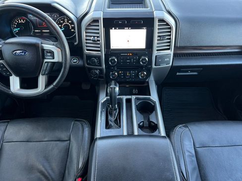 Used 2016 Ford F150 Lariat image 13