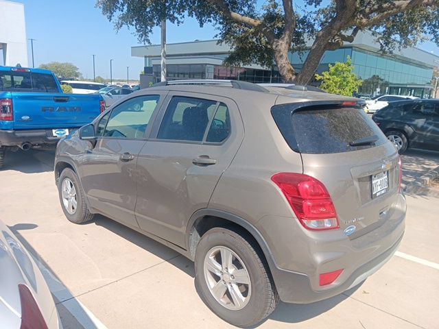 Used 2021 Chevrolet Trax LT AWD/4WD image 4