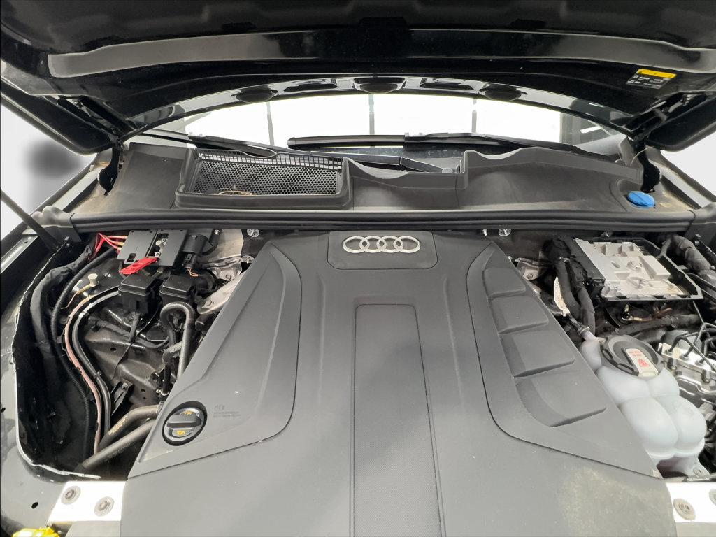 Used 2023 Audi Q7 2.0T Premium w/ Convenience Package AWD/4WD image 20