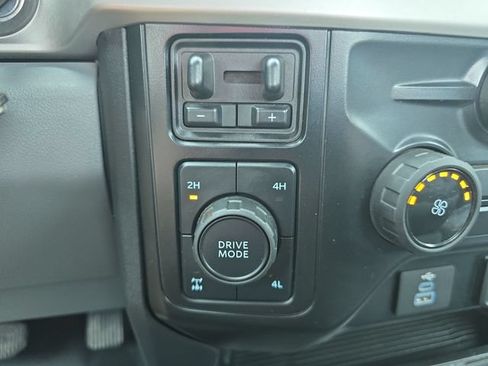 Certified 2024 Ford F250 XL w/ FX4 Off-Road Package AWD/4WD image 15