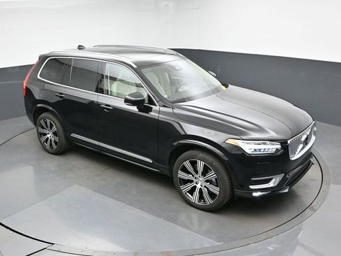 Used 2024 Volvo XC90 B6 Ultimate w/ Lounge Package AWD/4WD image 18