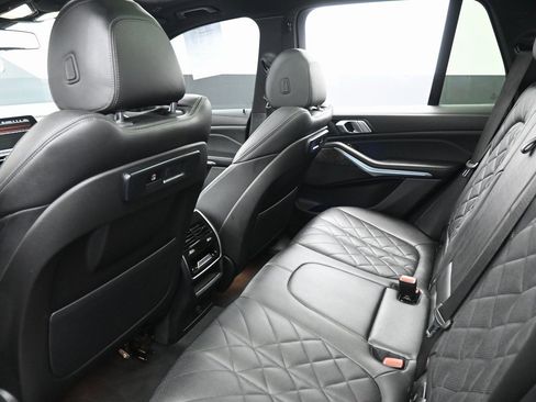 Used 2023 BMW X5 xDrive40i w/ Premium Package image 29