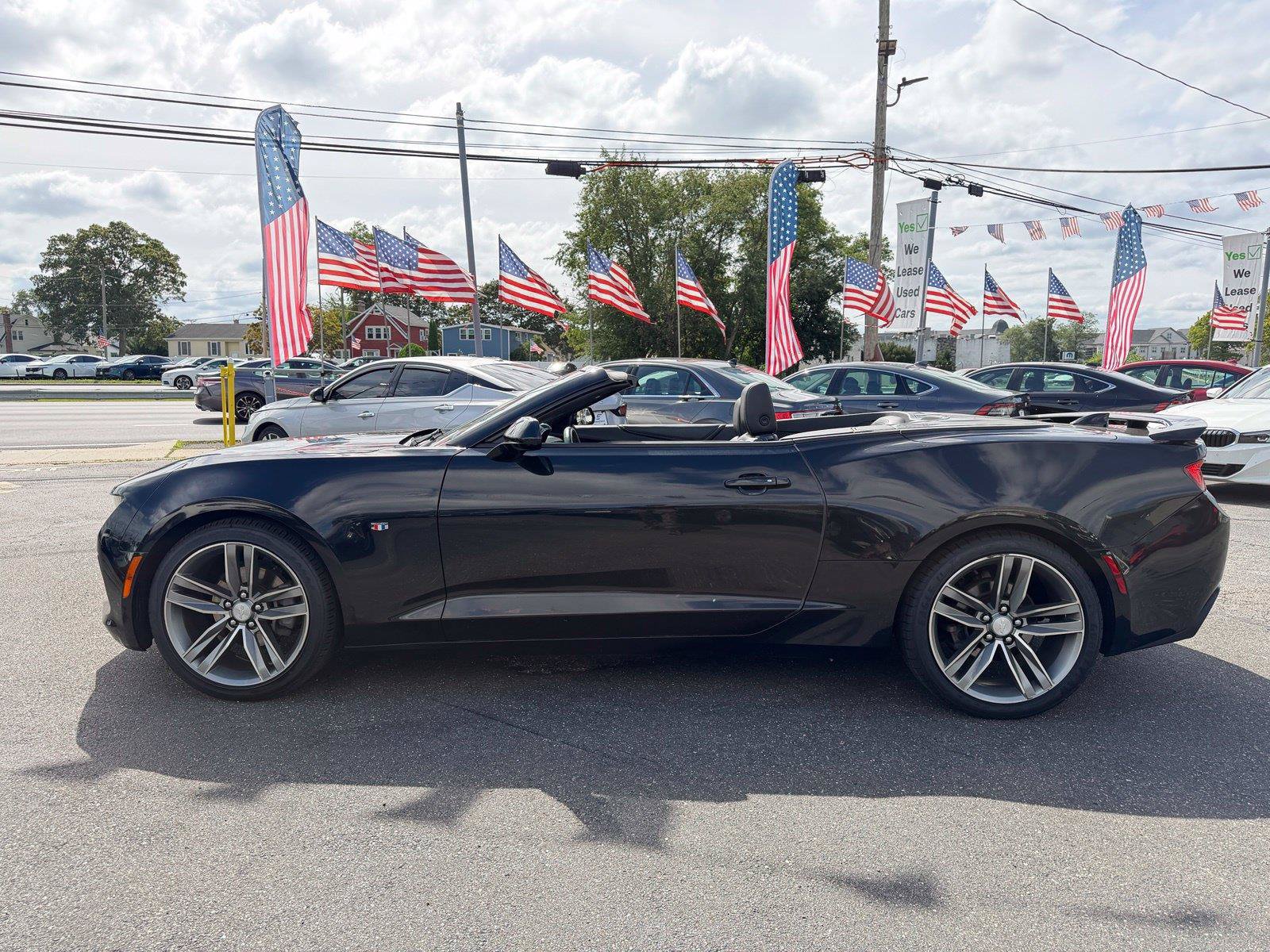 Used 2016 Chevrolet Camaro LT RWD image 25