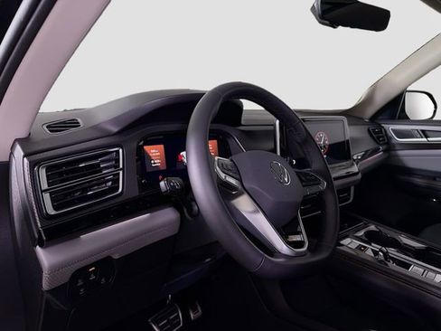 New 2026 Volkswagen Atlas Peak Edition AWD/4WD image 9