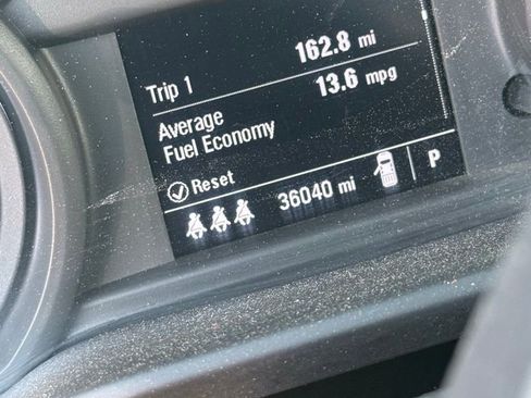 Used 2024 Chevrolet Silverado 2500 Custom w/ Custom Value Package image 6