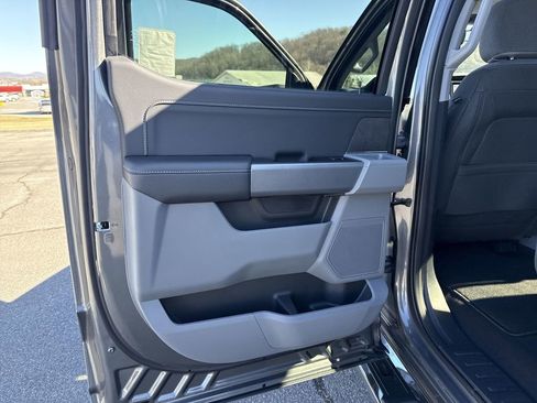 New 2026 Ford F150 XLT w/ XLT Chrome Appearance Package image 25