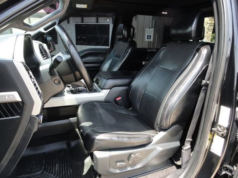 Used 2016 Ford F150 Lariat w/ Equipment Group 502A Luxury AWD/4WD image 13