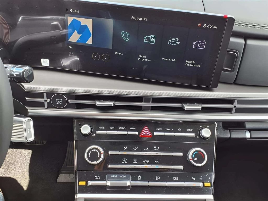 Used 2026 Hyundai Santa Fe SE w/ Tow & Go Package FWD image 12