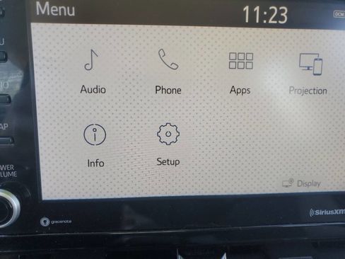 Used 2022 Toyota Corolla LE image 9