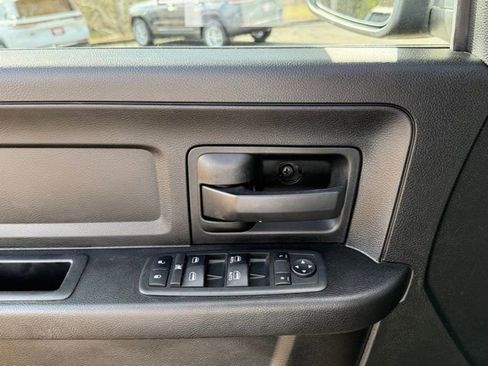 Used 2019 RAM 1500 Express w/ Express Value Package image 15