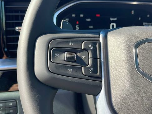 New 2026 GMC Sierra 1500 Elevation w/ Elevation Premium Package AWD/4WD image 25