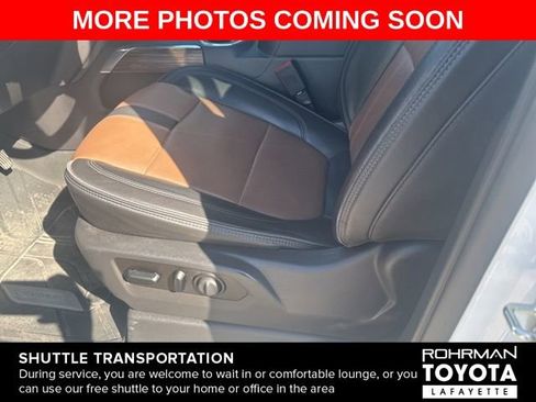 Used 2021 Chevrolet Silverado 1500 High Country w/ Technology Package AWD/4WD image 6