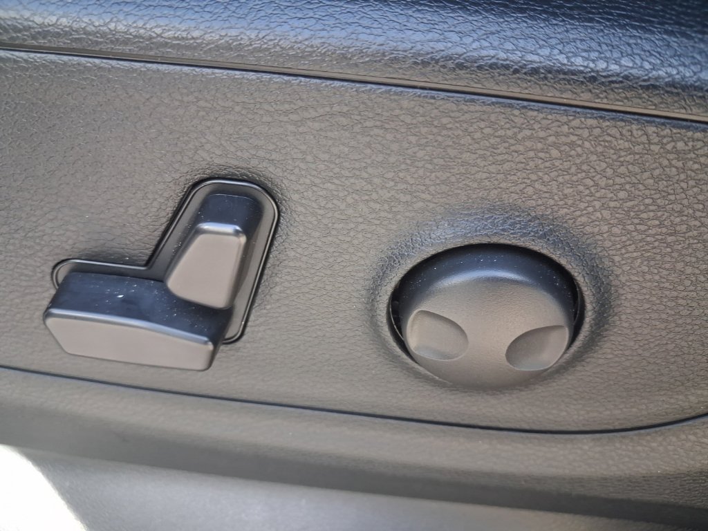 Used 2025 RAM 1500 Big Horn AWD/4WD image 22