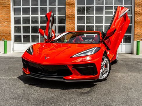 Used 2022 Chevrolet Corvette Stingray Preferred Conv w/ Battery Protection Package RWD image 2