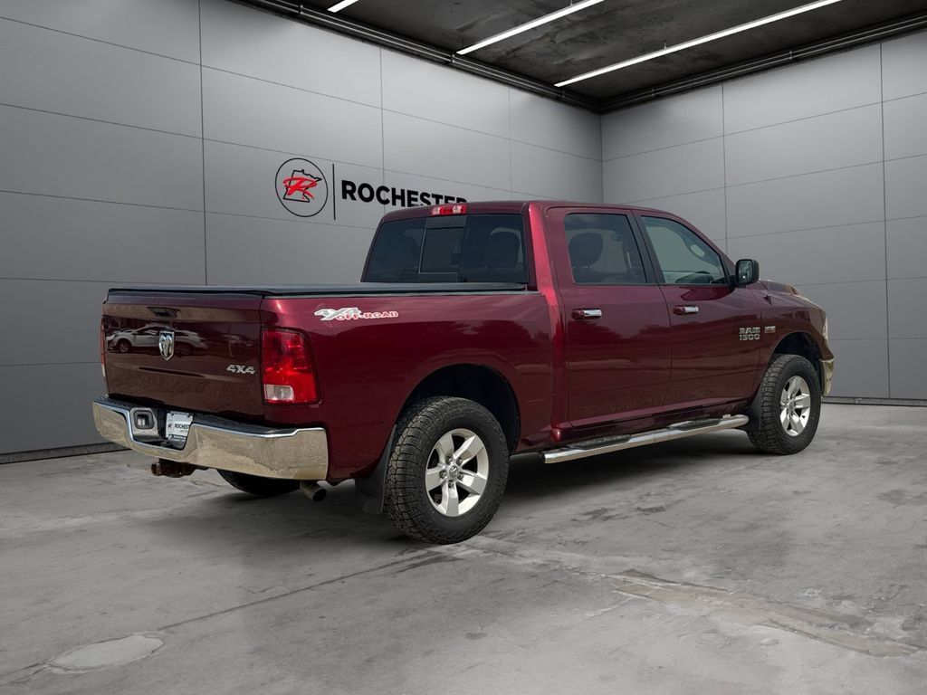 Used 2018 RAM 1500 Classic SLT AWD/4WD image 5