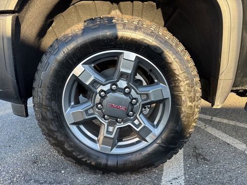 New 2026 GMC Sierra 2500 SLT w/ SLT Premium Package AWD/4WD image 3