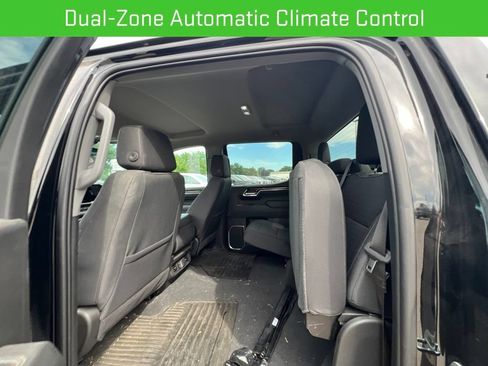Used 2023 GMC Sierra 1500 SLE AWD/4WD image 15