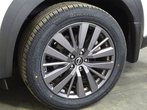 Used 2022 Nissan Pathfinder SL w/ SL Premium Package image 44