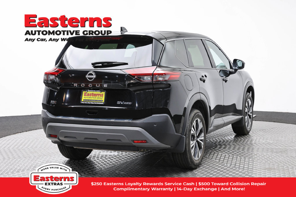 Used 2023 Nissan Rogue SV AWD/4WD image 6