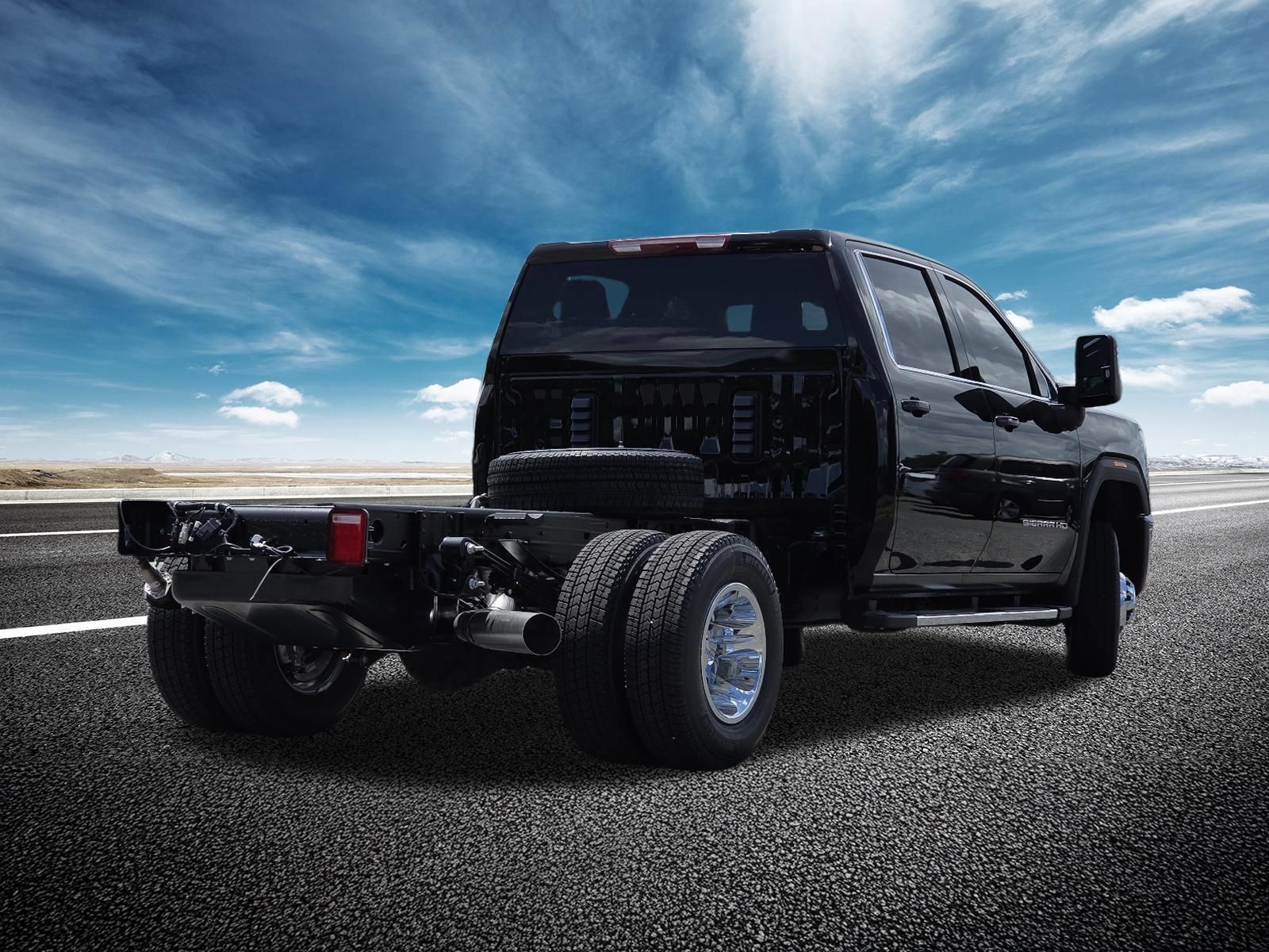 New 2026 GMC Sierra 3500 SLE AWD/4WD image 15