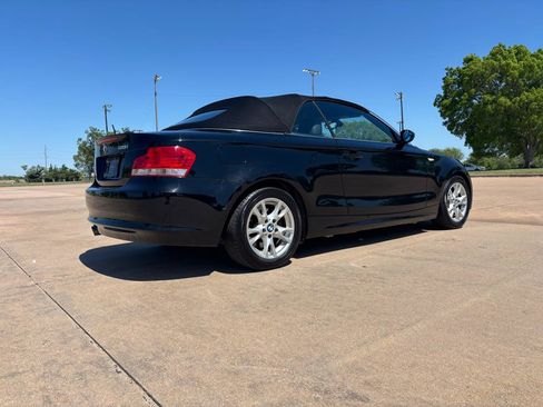Used 2008 BMW 128i Convertible image 34