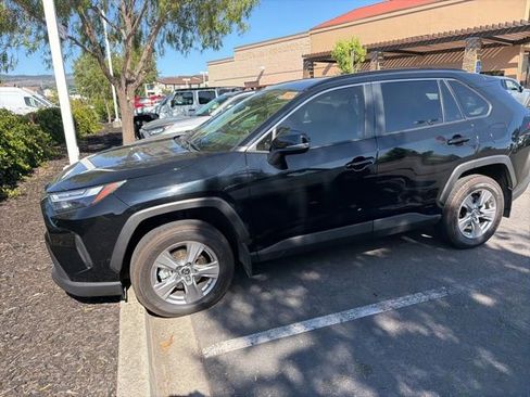 Used 2025 Toyota RAV4 XLE w/ Convenience Package AWD/4WD image 14