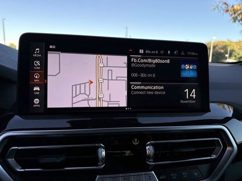 Used 2025 BMW X4 xDrive30i image 25