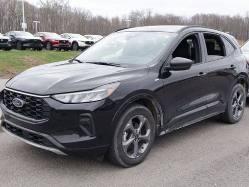 Used 2024 Ford Escape ST-Line w/ Tech Pack #1 image 3
