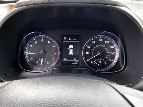 Used 2023 Hyundai Kona SEL image 13