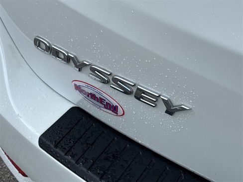 Used 2023 Honda Odyssey Touring image 12