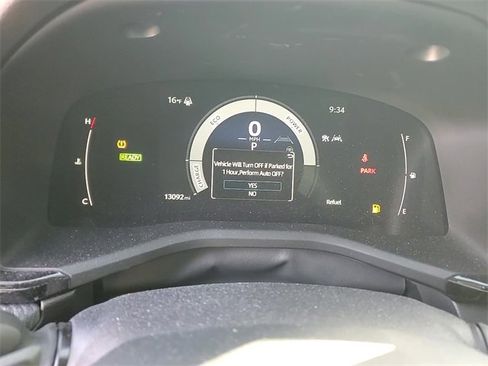 Used 2025 Toyota Camry SE image 15