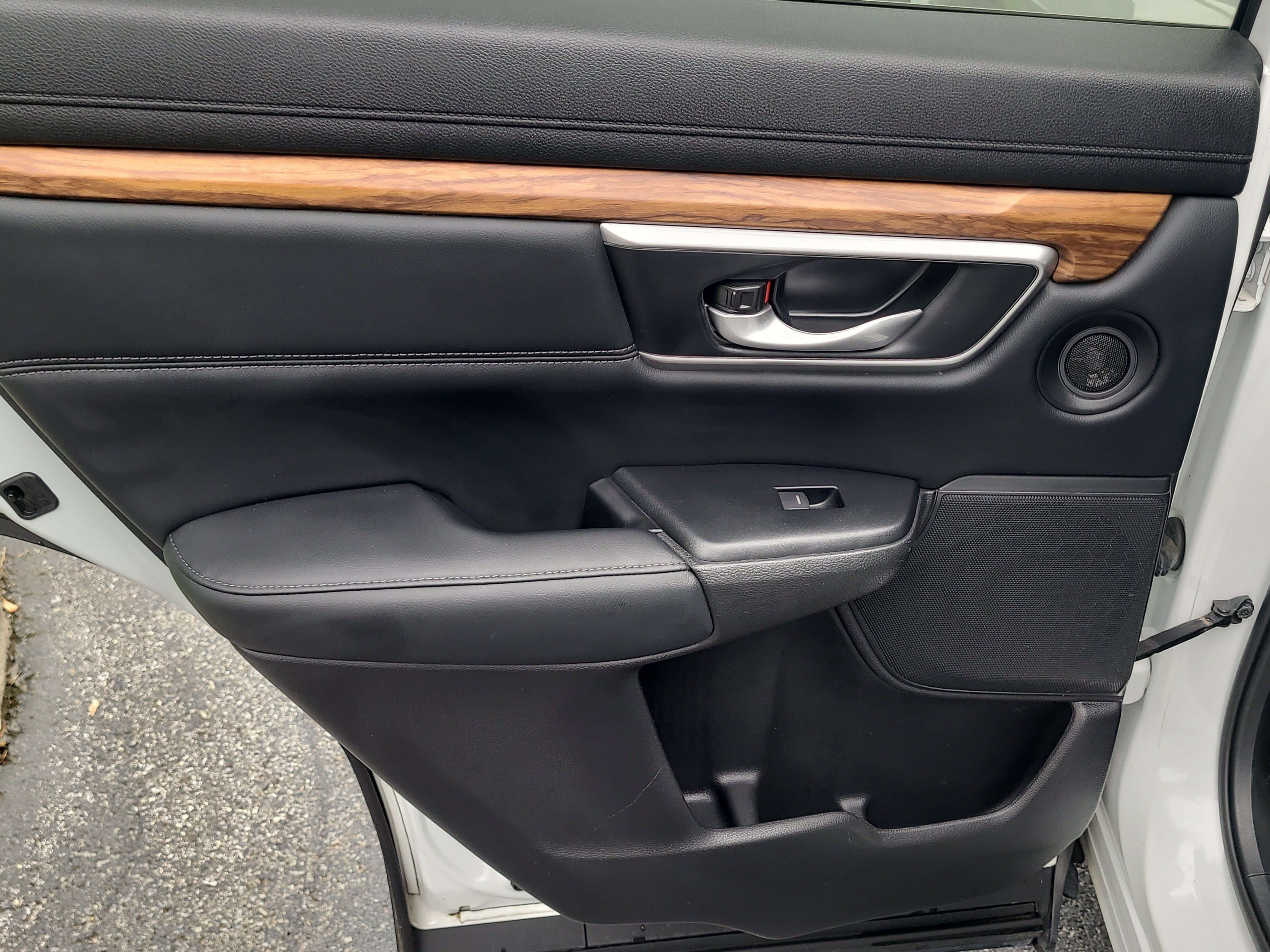 Used 2022 Honda CR-V EX-L image 12