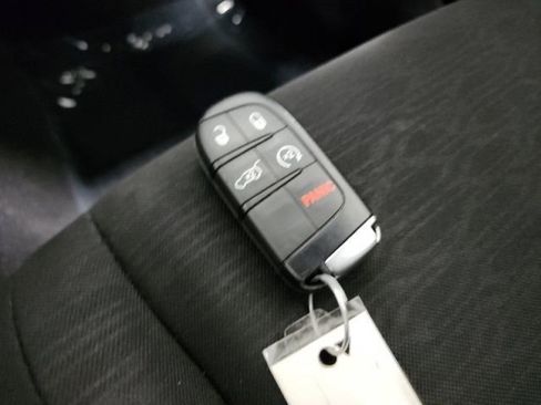 Used 2023 Dodge Durango GT image 37