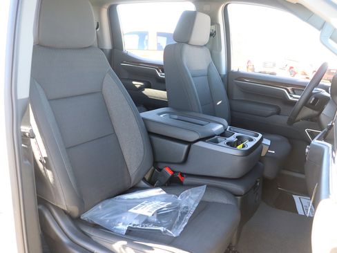 New 2026 GMC Sierra 1500 Elevation image 33