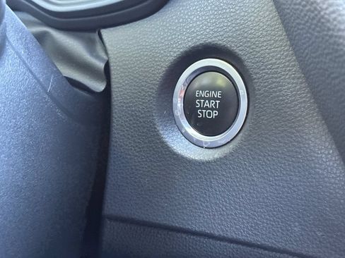 Used 2023 Toyota Corolla SE w/ Carpet Mat Package (TMS) FWD image 27
