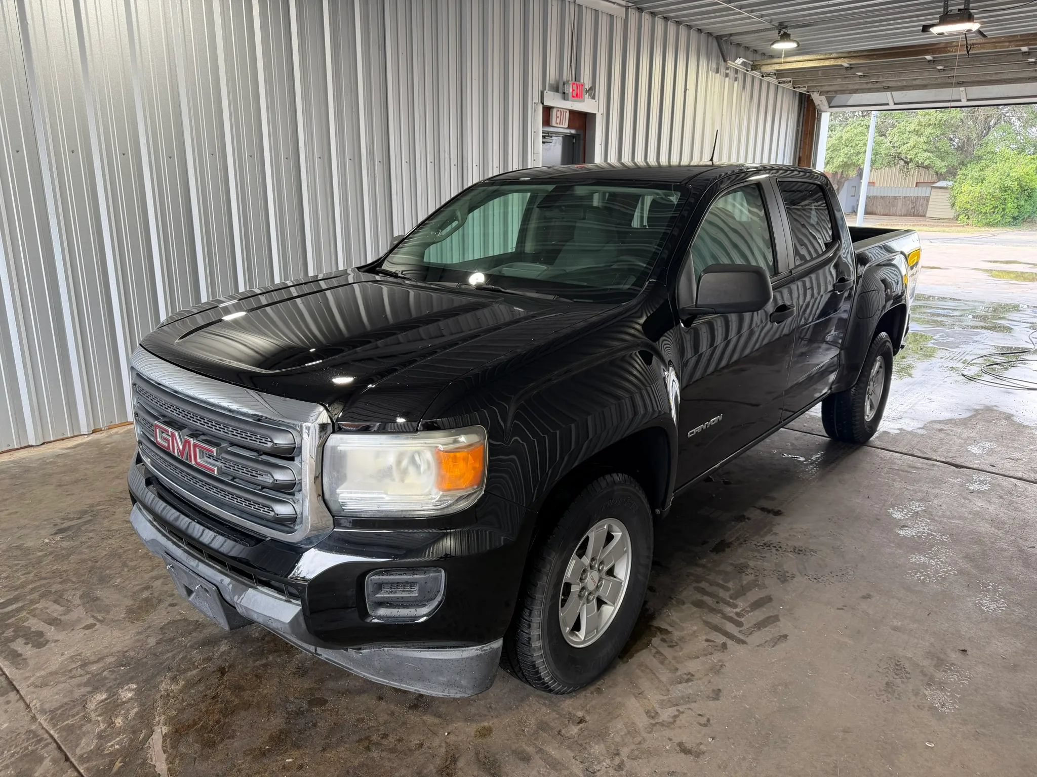 Used 2015 GMC Canyon 2WD Crew Cab image 1