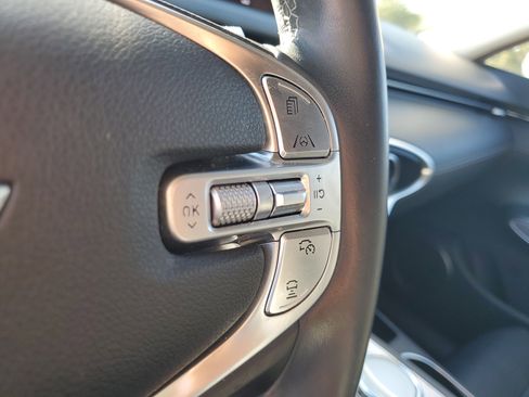 Used 2022 Genesis GV70 2.5T w/ Advanced Package image 24