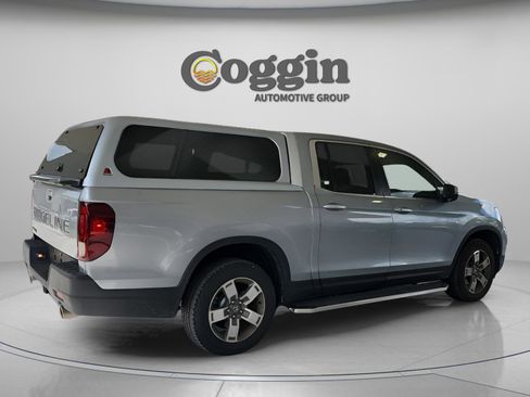Used 2025 Honda Ridgeline RTL image 5
