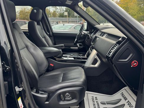 Used 2017 Land Rover Range Rover Supercharged image 18