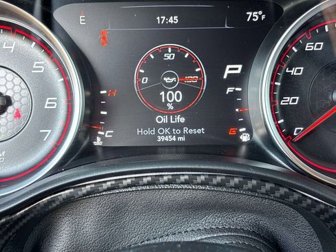 Used 2019 Dodge Charger R/T RWD image 22