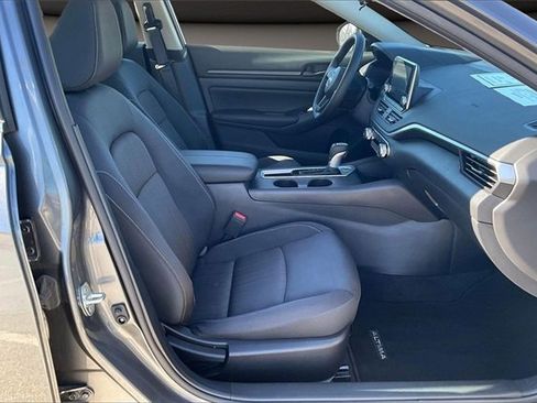 Certified 2025 Nissan Altima 2.5 S image 7