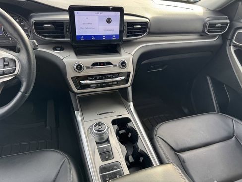 Certified 2023 Ford Explorer XLT w/ Equipment Group 202A image 13