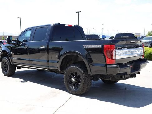 Used 2022 Ford F250 Platinum w/ Tremor Off-Road Package AWD/4WD image 4