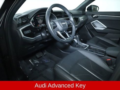 Used 2024 Audi Q3 2.0T Premium Plus w/ Premium Plus Package image 19