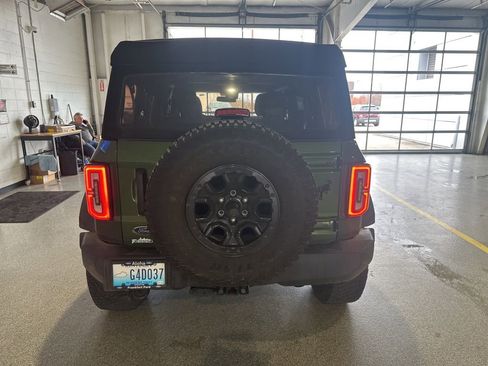 Used 2023 Ford Bronco Wildtrak image 6