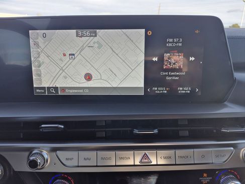 Used 2025 Kia Telluride S image 10