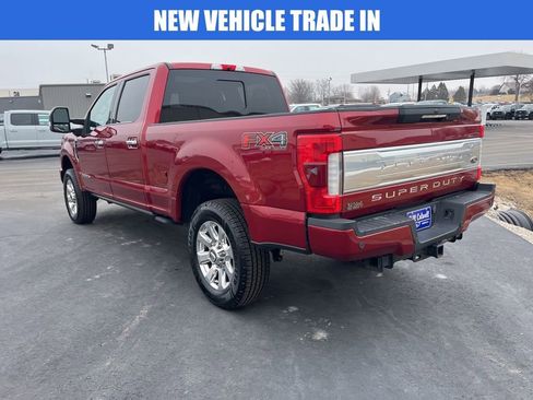 Used 2017 Ford F250 Platinum w/ Platinum Ultimate Package image 6