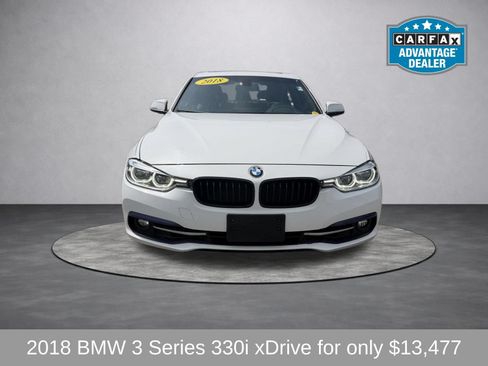 Used 2018 BMW 330i xDrive Sedan AWD/4WD image 7