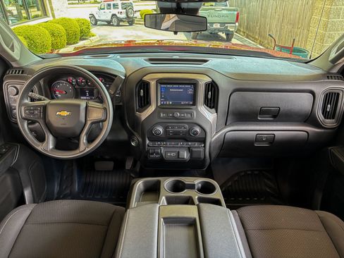 Used 2025 Chevrolet Silverado 1500 W/T w/ WT Value Package AWD/4WD image 2