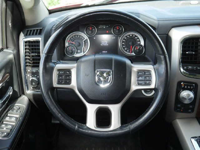 Used 2014 RAM 1500 Laramie w/ Convenience Group AWD/4WD image 17